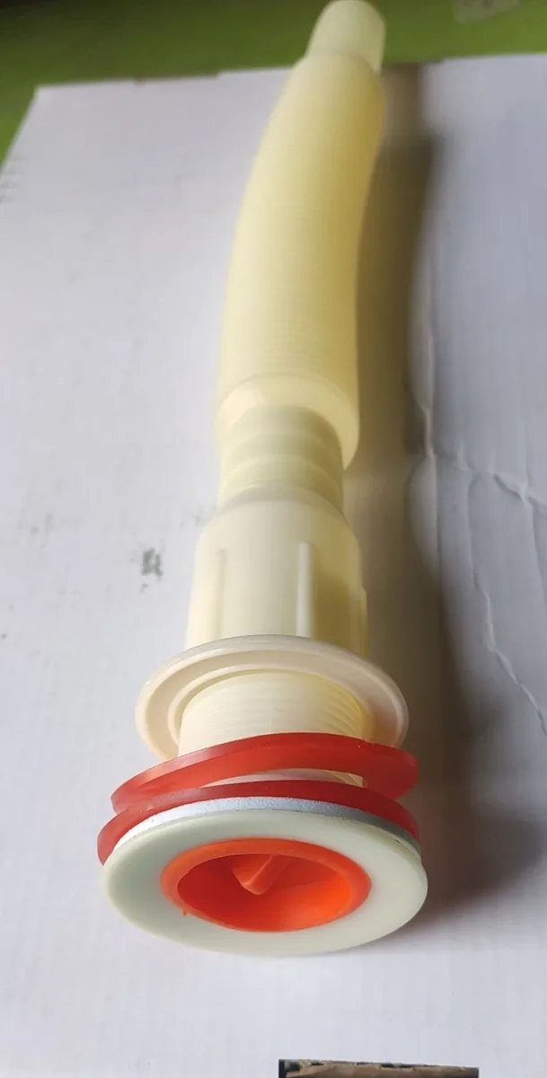 32黄连体